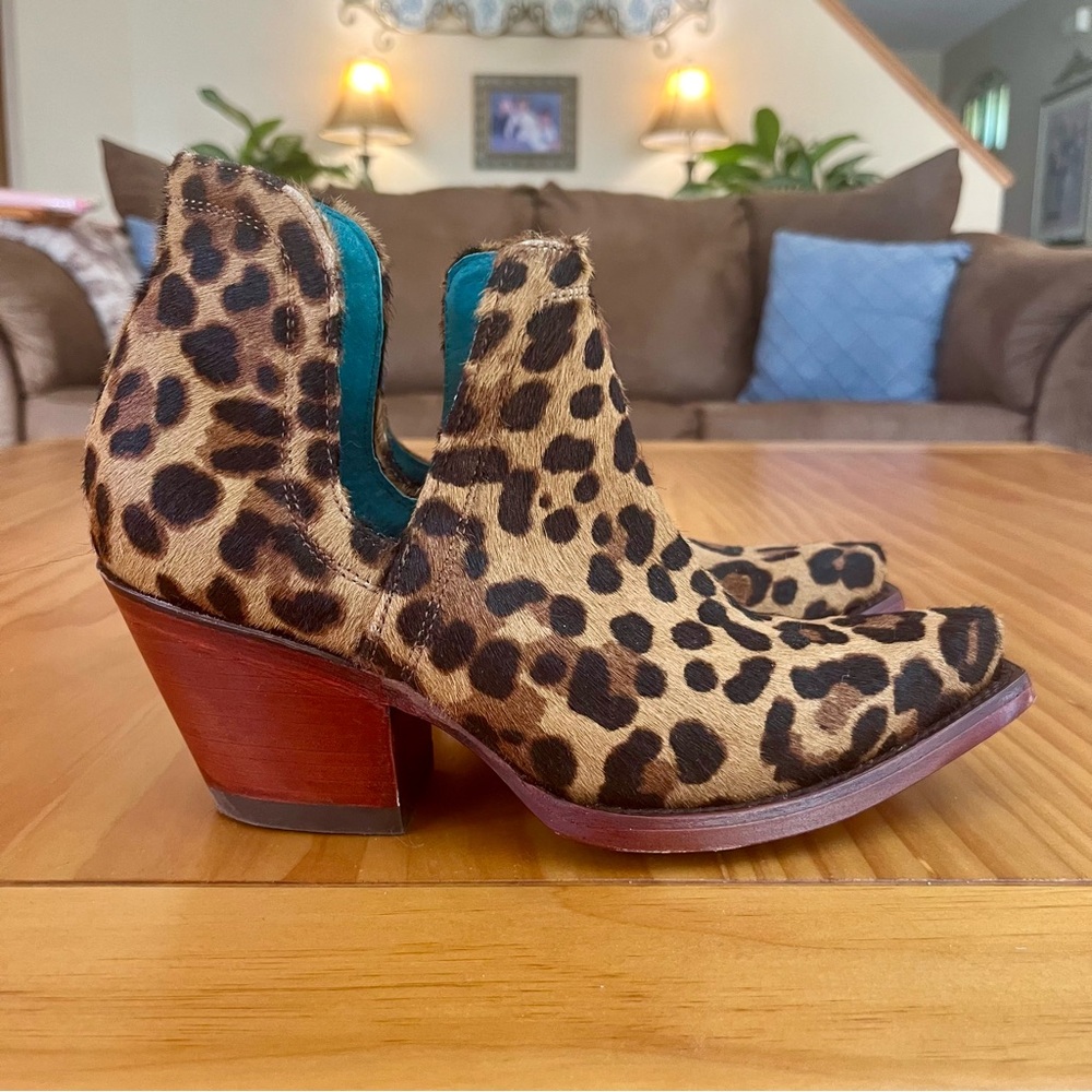 AUTHENTIC ARIAT DIXON LEOPARD COWHIDE ANKLE BOOTS